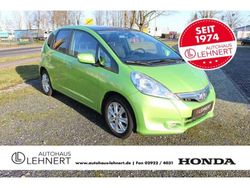 Grün Gebraucht 2012 Honda Jazz Elegance Kleinwagen | 7.990 €