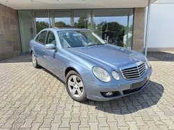 Blau Gebraucht 2006 Mercedes E280 Limousine | 3.999 € (Fairer Preis)