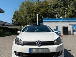 Weiß Gebraucht 2009 VW Golf VI R-line Limousine | 4.950 € (Etwas zu teuer)
