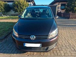 Violett Gebraucht 2013 VW Touran Van / Kleinbus | 8.250 € (Fairer Preis)