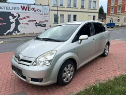 Silber Gebraucht 2007 Toyota Corolla Verso Sol Van / Kleinbus | 2.990 € (Guter Preis)