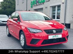 Rot Gebraucht 2023 Seat Ibiza Style Limousine | 12.890 € (Guter Preis)