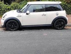 Weiß Gebraucht 2011 Mini Cooper S Kleinwagen | 11.500 € (Guter Preis)