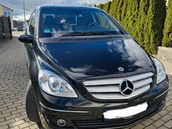 Schwarz Gebraucht 2006 Mercedes B200 Van / Kleinbus | 7.000 € (Teuer)