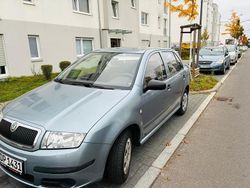 Grau Gebraucht 2006 Skoda Fabia Kleinwagen | 1.400 € (Guter Preis)