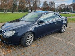 Blau Gebraucht 2007 VW Eos Cabrio | 3.900 € (Fairer Preis)