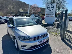 Silber Gebraucht 2015 VW Golf Sportsvan LOUNGE Van / Kleinbus | 11.995 € (Fairer Preis)