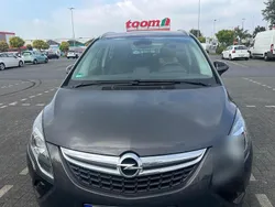 Grau Gebraucht 2016 Opel Zafira Tourer Van / Kleinbus | 5.990 € (Superpreis)