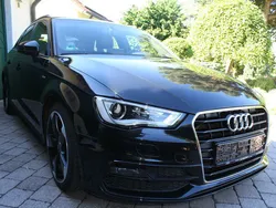 Schwarz metallic Gebraucht 2013 Audi A3 Sportback S-Line Limousine | 14.700 € (Fairer Preis)