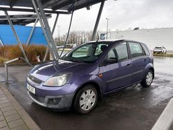 Violet Gebraucht 2005 Ford Fiesta Limousine | 2.250 € (Fairer Preis)