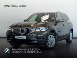 Grau Gebraucht 2021 BMW X5 Sport Line SUV | 51.988 € (Superpreis)