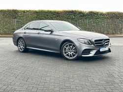 Grau Gebraucht 2020 Mercedes E200 AMG line Limousine | 21.890 € (Fairer Preis)