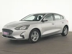 Silber Gebraucht 2022 Ford Focus Cool & Connect Kombi | 16.316 € (Superpreis)