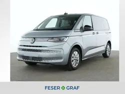 Monosilber metallic Gebraucht 2023 VW T7 Style Van | 51.890 € (Guter Preis)