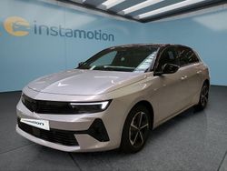 Grau Neu 2025 Opel Astra Limousine | 27.949 € (Etwas zu teuer)