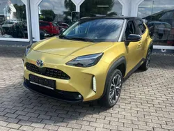 2vs Gebraucht 2022 Toyota Yaris Cross Elegant SUV | 25.599 € (Fairer Preis)