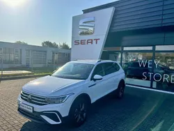 Weiß Gebraucht 2024 VW Tiguan Life SUV | 38.700 € (Fairer Preis)