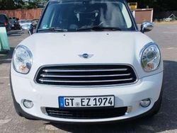 Weiß Gebraucht 2011 Mini Cooper D Countryman SUV | 7.950 € (Fairer Preis)