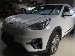 Weiß Gebraucht 2021 Kia e-Niro Edition 7 SUV | 18.480 € (Guter Preis)