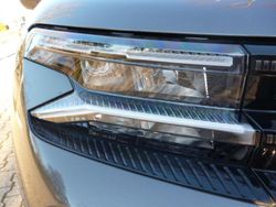 Grau Gebraucht 2025 Citroën C5 Aircross SUV | 25.750 € (Superpreis)