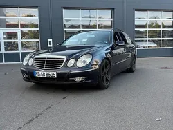 Blau Gebraucht 2007 Mercedes E350 Kombi | 5.250 € (Fairer Preis)