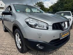 Grau Gebraucht 2011 Nissan Qashqai Tekna SUV | 9.499 € (Fairer Preis)