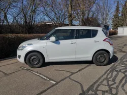 Weiß Gebraucht 2010 Suzuki Swift Limousine | 4.200 €
