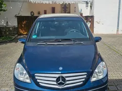 Blau Gebraucht 2007 Mercedes B200 Van / Kleinbus | 3.000 € (Guter Preis)