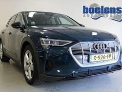 Blau Gebraucht 2020 Audi e-tron SUV | 21.948 € (Guter Preis)