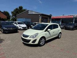 Weiß Gebraucht 2013 Opel Corsa Active Limousine | 4.990 € (Fairer Preis)