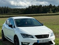 Weiß Gebraucht 2015 Seat Leon FR Limousine | 7.900 € (Fairer Preis)
