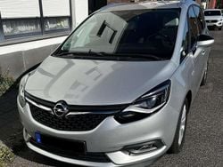 Silber Gebraucht 2017 Opel Zafira Tourer Innovation Van / Kleinbus | 17.499 €
