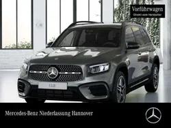 Mountain grau Gebraucht 2025 Mercedes GLB200 AMG SUV | 49.990 € (Teuer)