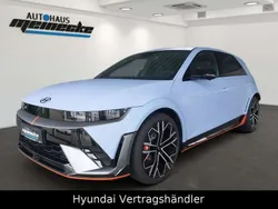 Performance blue (matt) Gebraucht 2024 Hyundai Ioniq 5 SUV | 59.990 € (Etwas zu teuer)