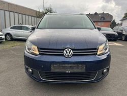 Blau Gebraucht 2012 VW Touran Style Van / Kleinbus | 4.400 € (Superpreis)