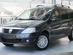 Grau Gebraucht 2011 Dacia Logan MCV Kombi | 2.600 € (Guter Preis)