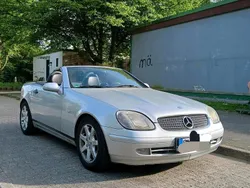 Silber Gebraucht 1997 Mercedes SLK200 Cabrio | 1.499 € (Fairer Preis)