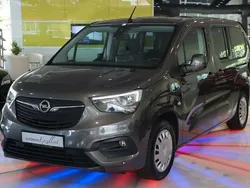 Grau Gebraucht 2020 Opel Combo Life XL S Van / Kleinbus | 17.950 €