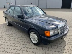 Blau Gebraucht 1991 Mercedes 190 Limousine | 7.950 €