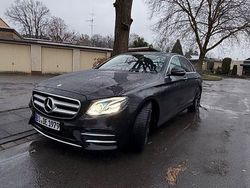 Schwarz Gebraucht 2016 Mercedes E350 AMG line Limousine | 22.800 € (Teuer)