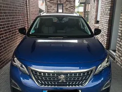 Blau Gebraucht 2017 Peugeot 3008 Active SUV | 11.950 € (Fairer Preis)