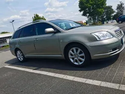 Andere außenfarben Gebraucht 2005 Toyota Avensis Kombi | 2.500 € (Fairer Preis)