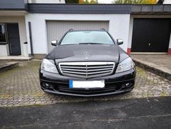 Schwarz Gebraucht 2008 Mercedes 220 Limousine | 6.800 € (Fairer Preis)