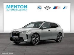Grau Neu 2025 BMW iX M Sport SUV | 105.900 € (Etwas zu teuer)