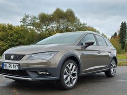 Braun Gebraucht 2015 Seat Leon X-Perience Kombi | 7.990 € (Fairer Preis)