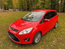 Rot Gebraucht 2014 Ford Grand C-Max Titanium Van / Kleinbus | 3.999 € (Guter Preis)