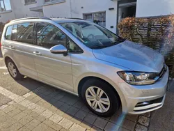 Silber Gebraucht 2017 VW Touran Sound Van / Kleinbus | 19.600 € (Guter Preis)
