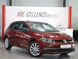 Rot Gebraucht 2019 VW Golf VII IQ Drive Limousine | 16.997 € (Fairer Preis)