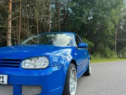 VW Golf IV