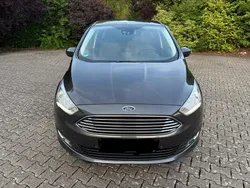 Grau Gebraucht 2017 Ford C-MAX Titanium Van / Kleinbus | 9.790 €
